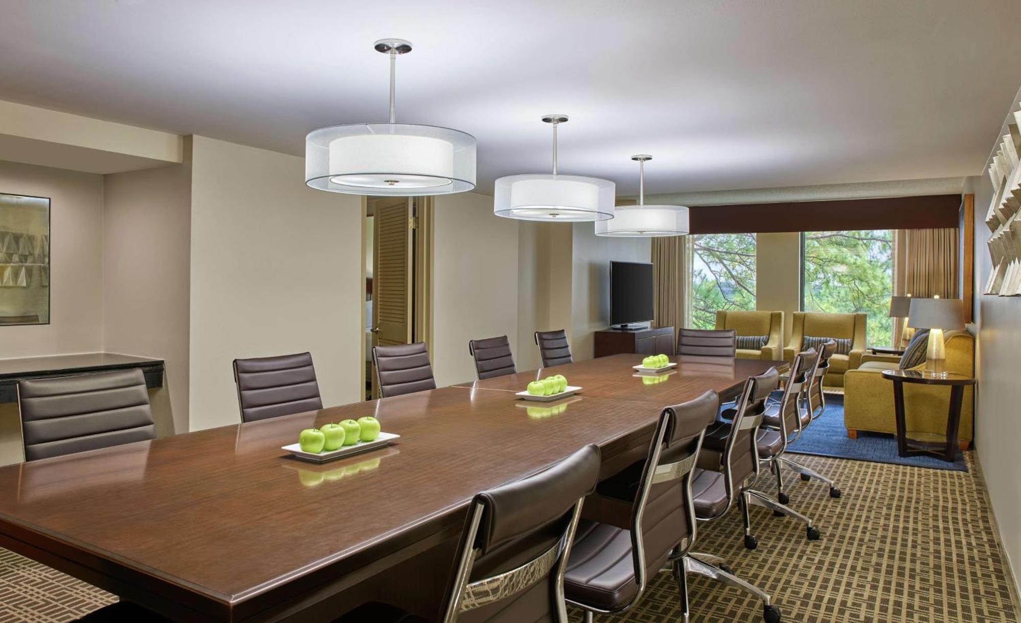Готель Doubletree By Hilton Houston Intercontinental Airport Екстер'єр фото