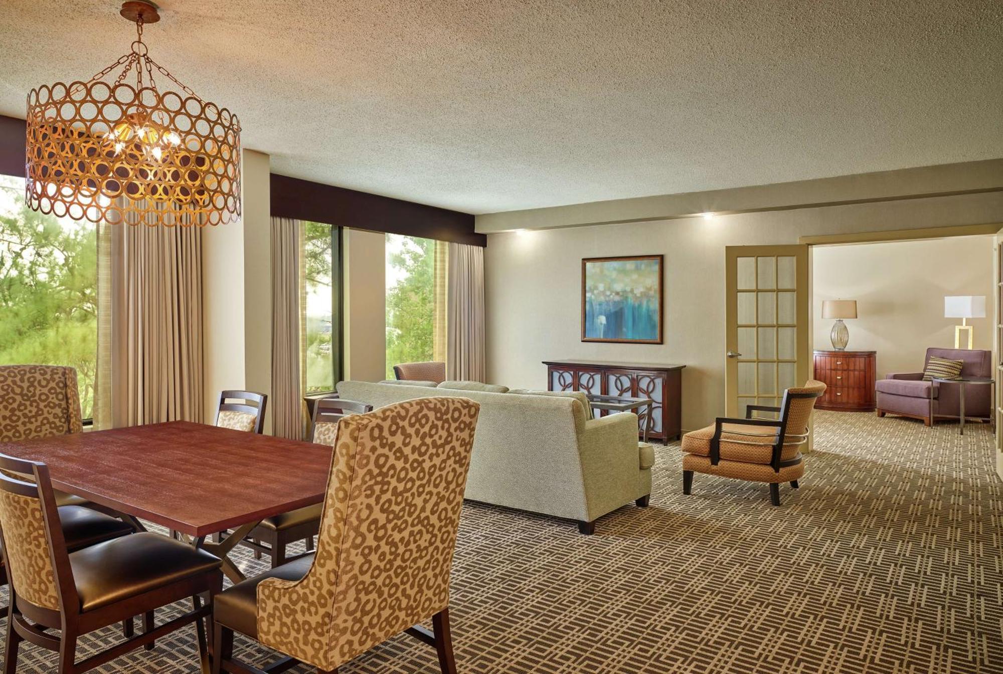 Готель Doubletree By Hilton Houston Intercontinental Airport Екстер'єр фото