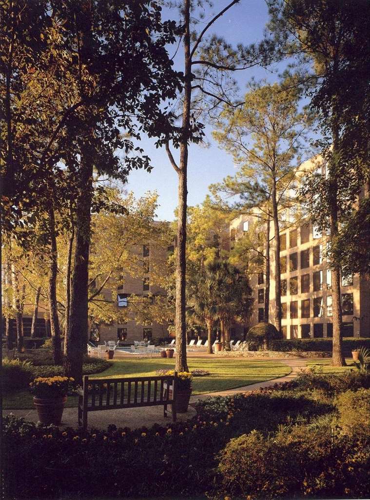 Готель Doubletree By Hilton Houston Intercontinental Airport Екстер'єр фото